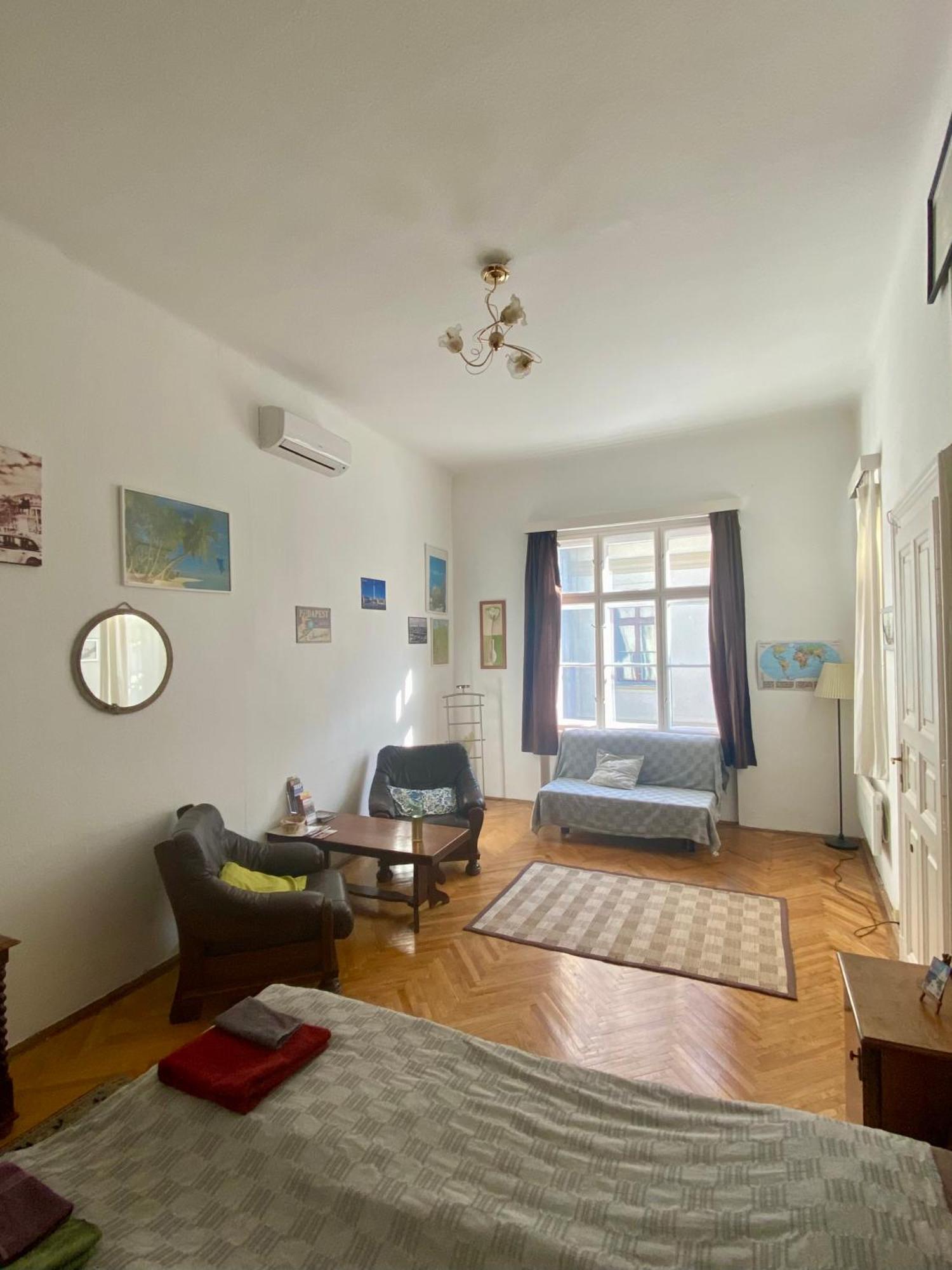 Astoria Lägenhet Budapest Exteriör bild