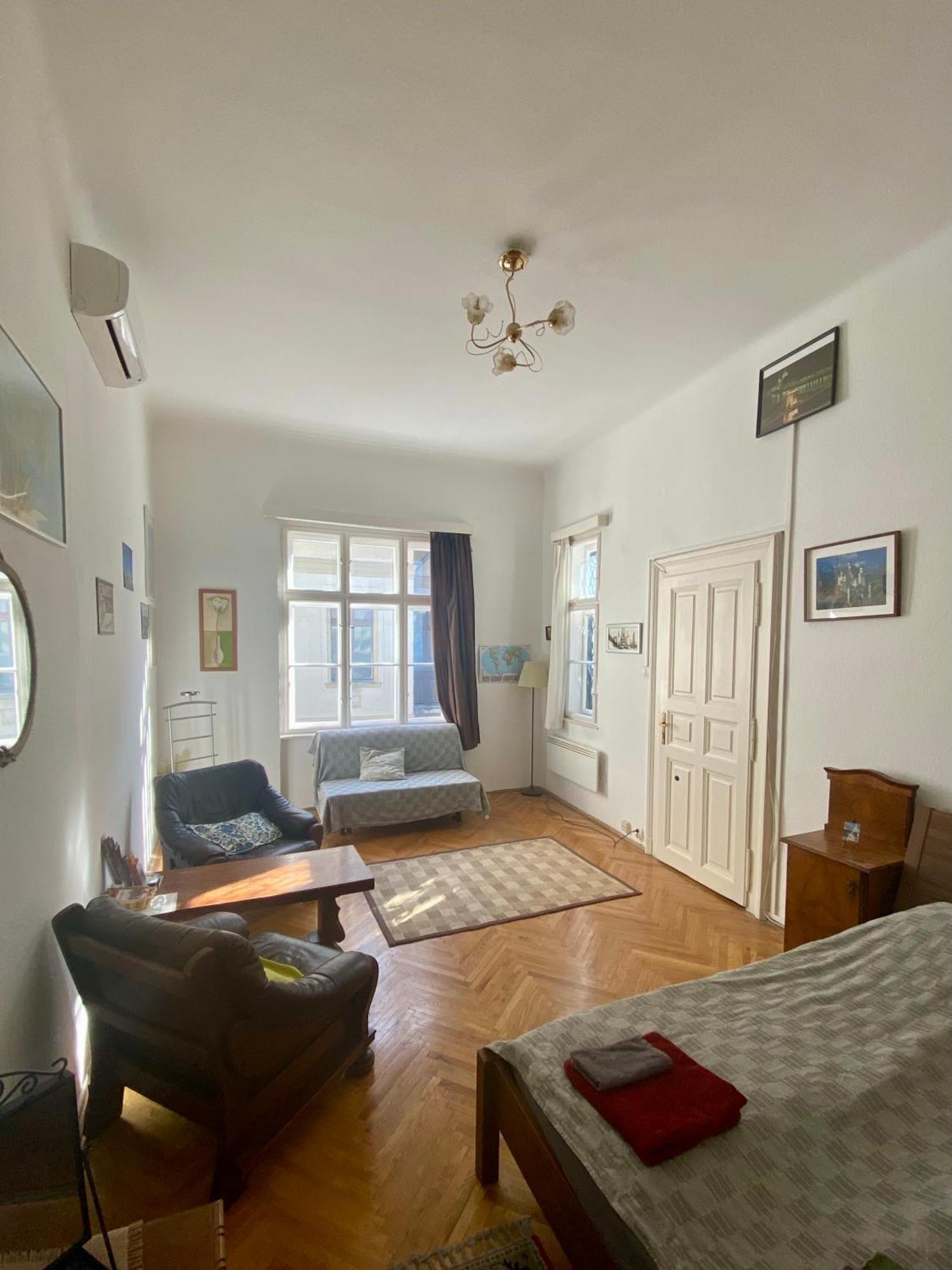Astoria Lägenhet Budapest Exteriör bild